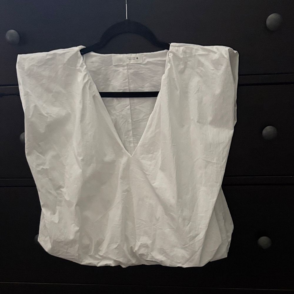 Zara White V-Neck Balloon Poplin Top NWOT